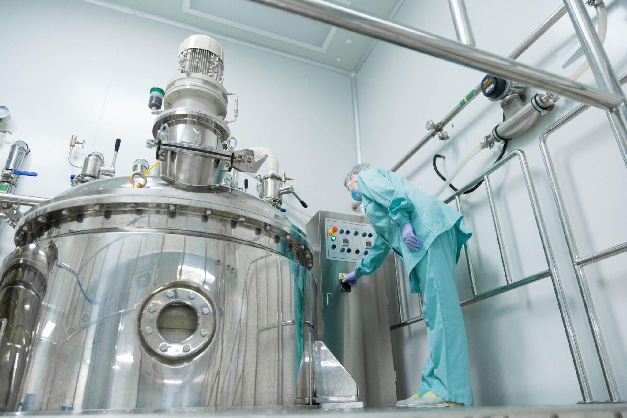 Phosphoric Acid vs. Sulfuric Acid: Which to Choose? 2 Industrial chemical manufacturing plant processing unit and reaction towers for bulk phosphoric acid synthesis