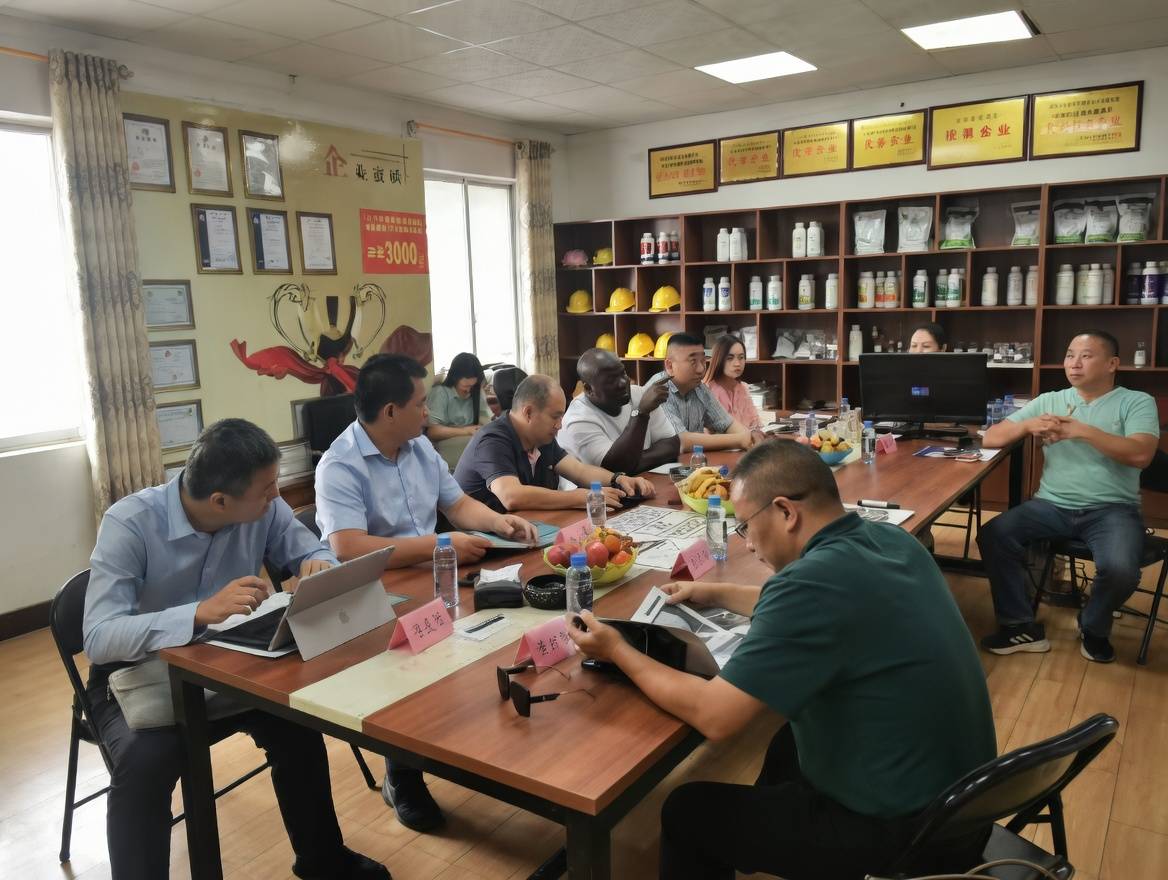 Phosphoric Acid vs Polyphosphoric Acid: Which One Does Your Production Process Need? 7 Camachem team members meeting with clients around a conference table in an office setting.